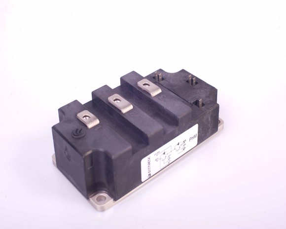 DIM200PHM33-F